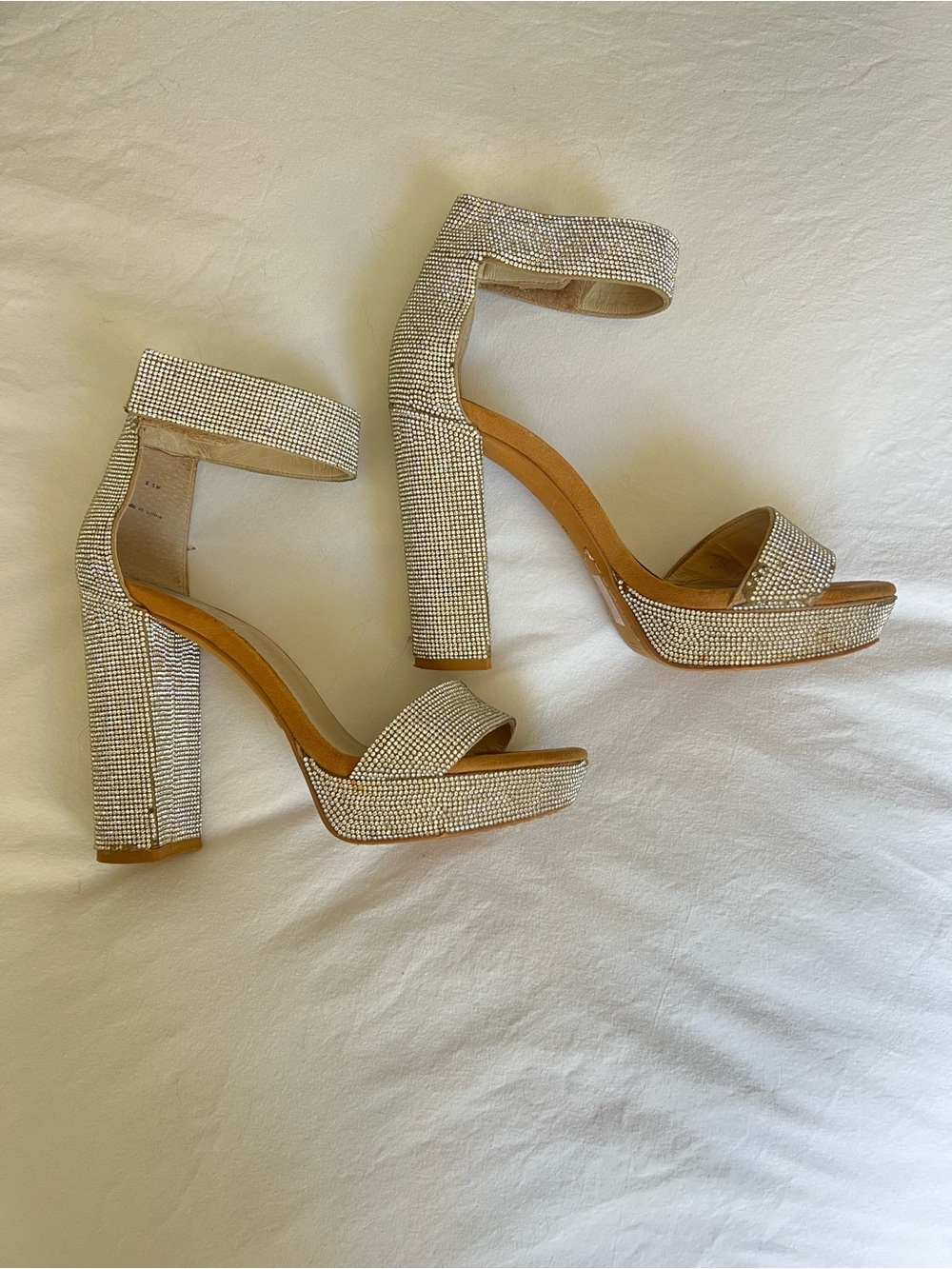 Wishbone Rinestone Platform Block Heels with Ankle Strap
